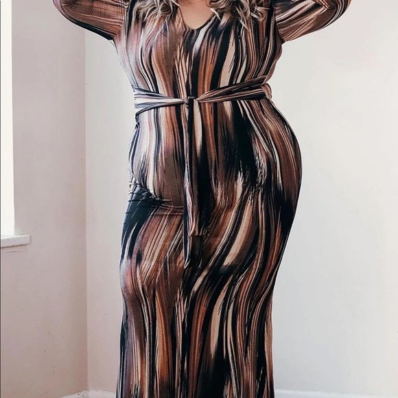 Size 3x Mind of my own dress - Picture 2 of 4